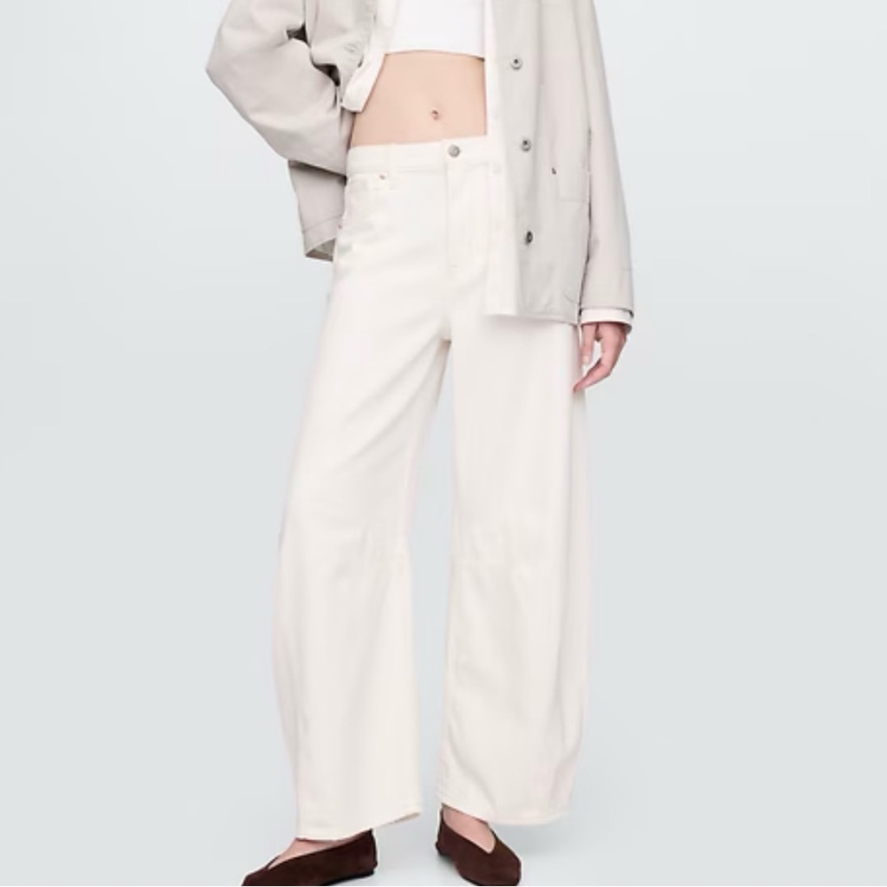 Gap Mid Rise UltraSoft Easy Horseshoe Jeans WHITE/CREAM